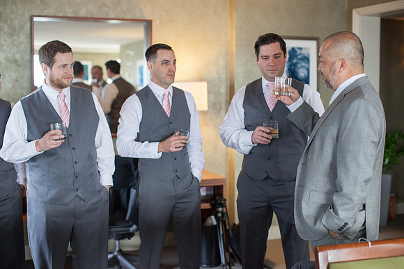 Papered_Heart_Photography_Emily_&_Rob_Wedding0122