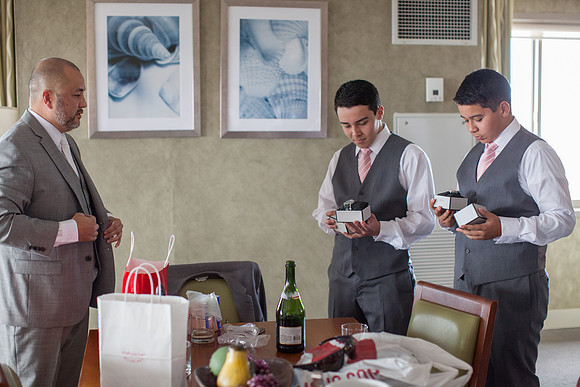 Papered_Heart_Photography_Emily_&_Rob_Wedding0137