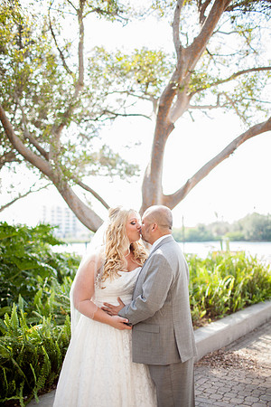 Papered_Heart_Photography_Emily_&_Rob_Wedding0193