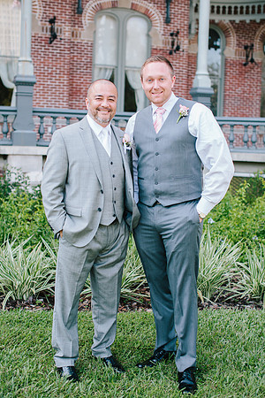 Papered_Heart_Photography_Emily_&_Rob_Wedding0305