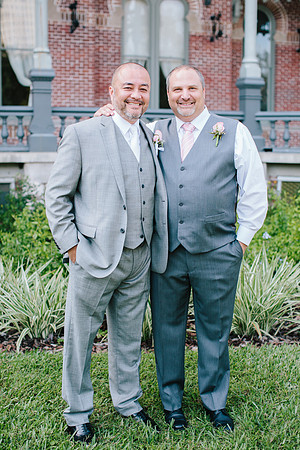 Papered_Heart_Photography_Emily_&_Rob_Wedding0310
